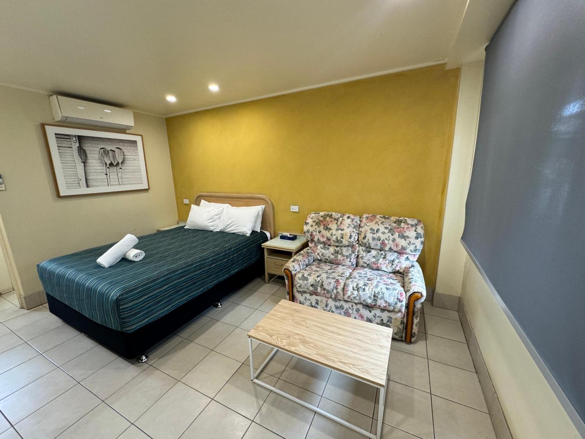 Chelsea Motor Inn Кофс-Гарбор Екстер'єр фото